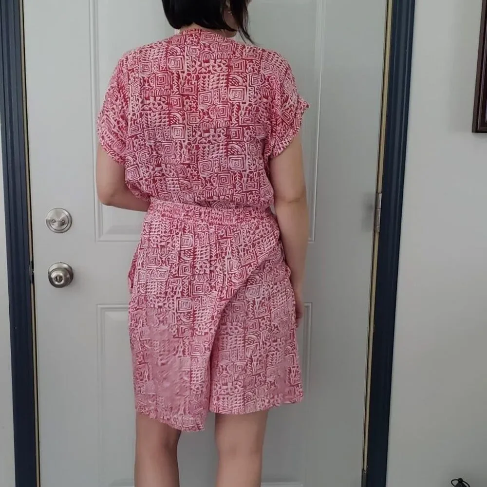 80s Red and White Rayon Matching Shorts‎ Set